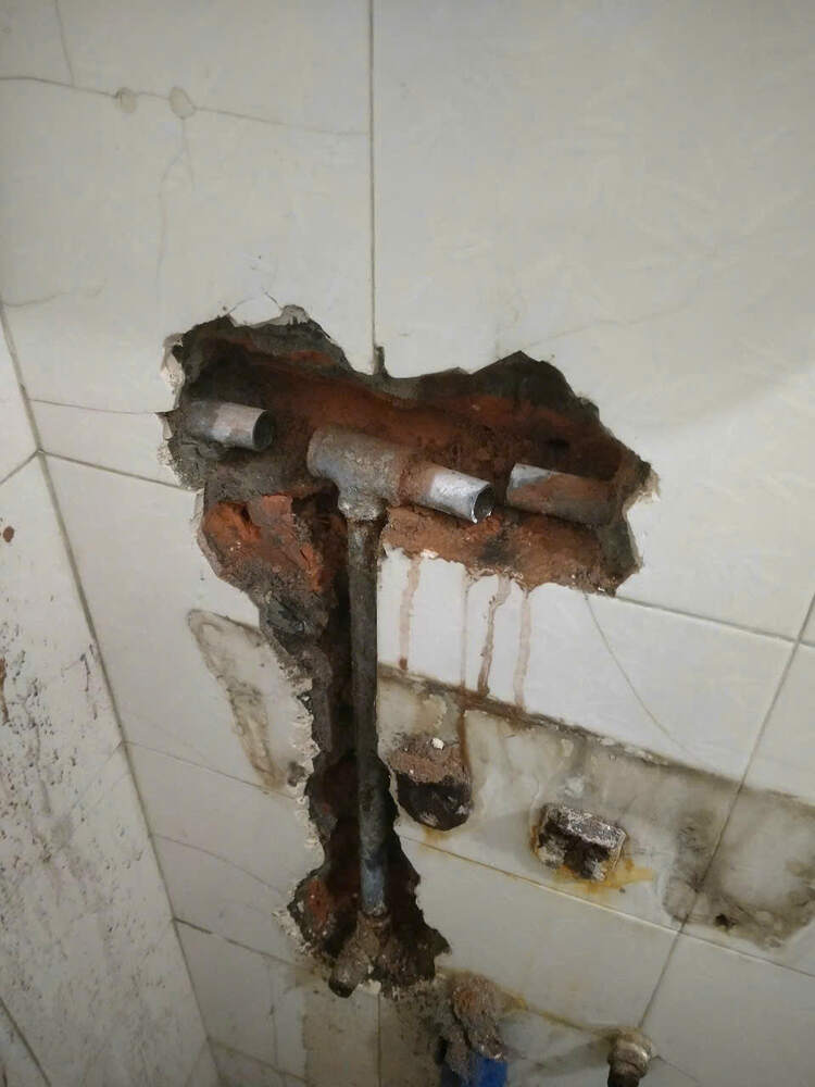 Sửa ống cấp nước vòi sen âm tường tại Hà Nội